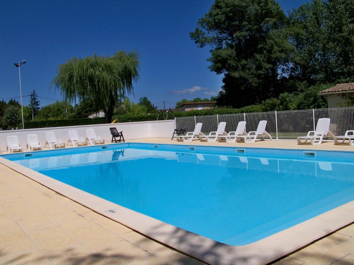 Camping Les Peupliers Vendays-Montalivet Exterior foto