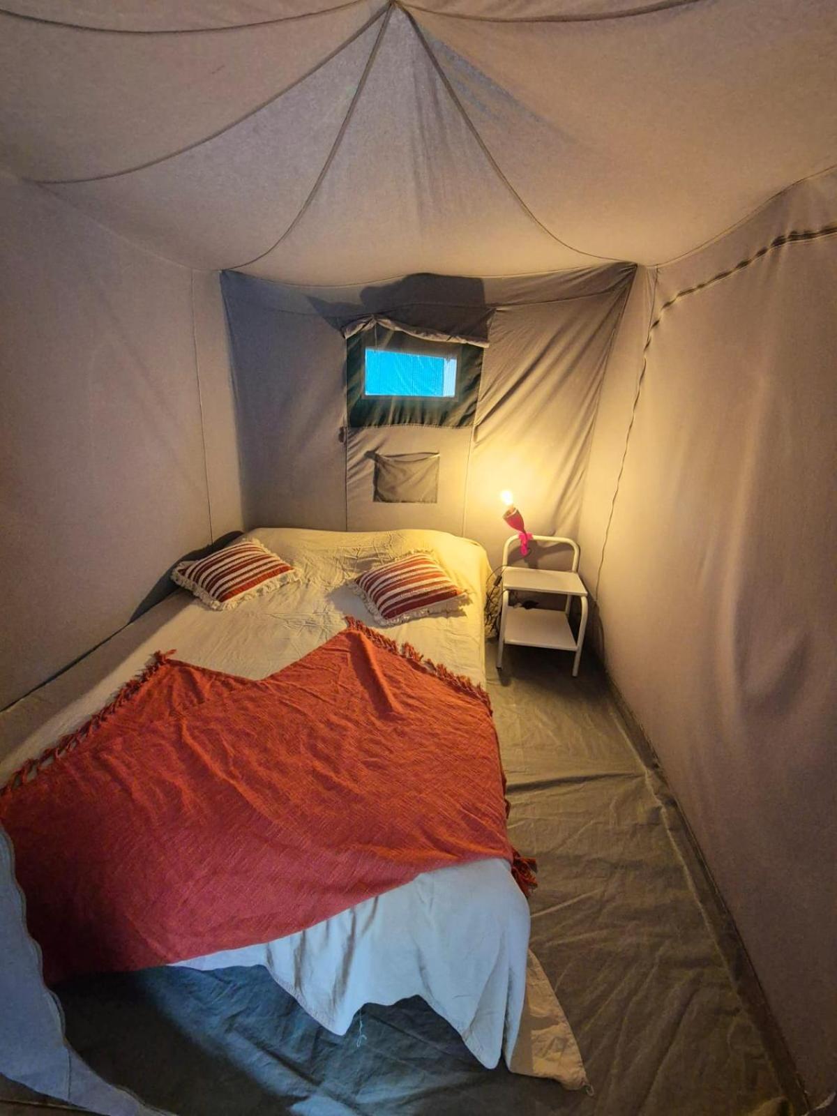 Camping Les Peupliers Vendays-Montalivet Exterior foto