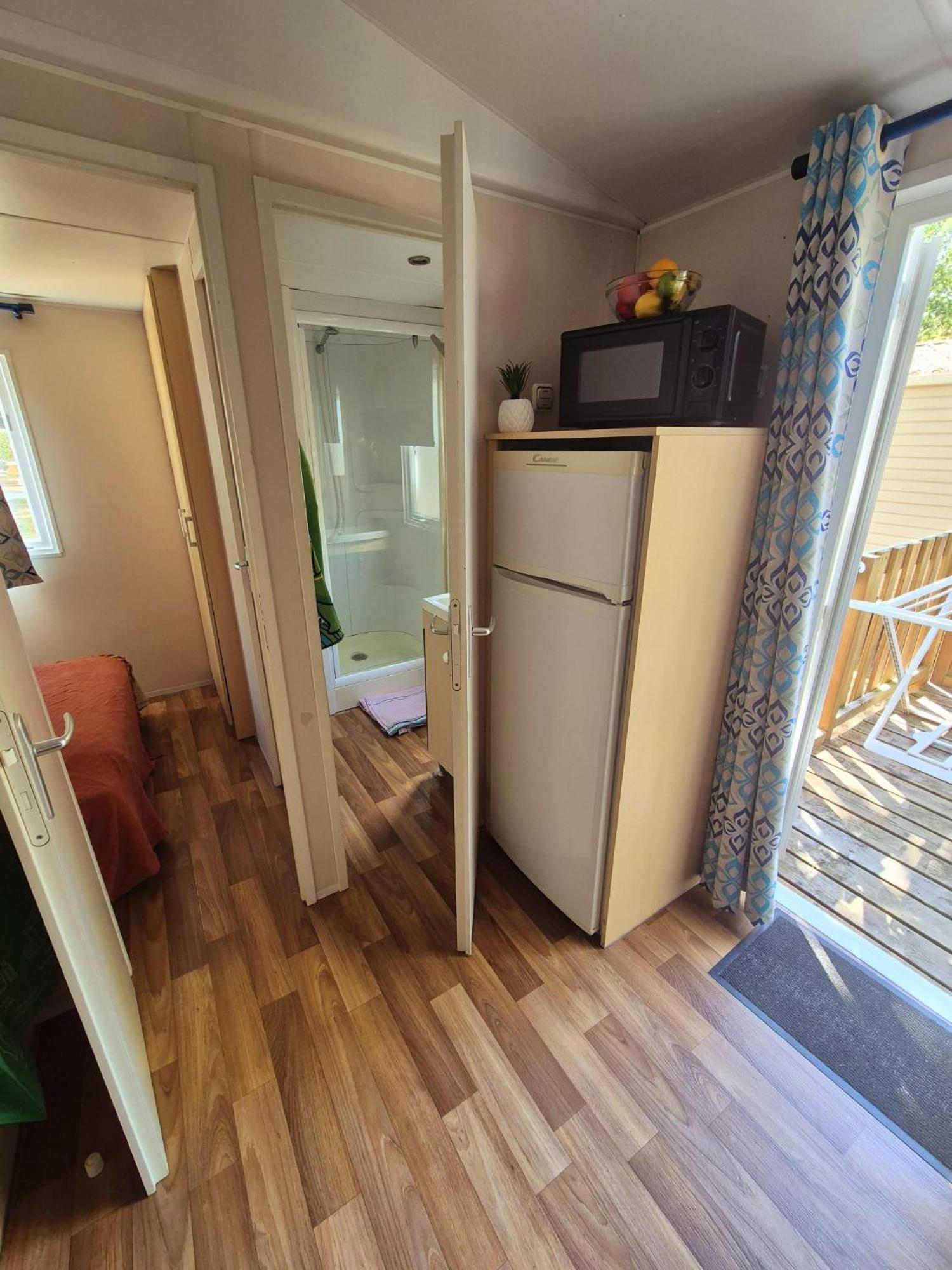 Camping Les Peupliers Vendays-Montalivet Exterior foto