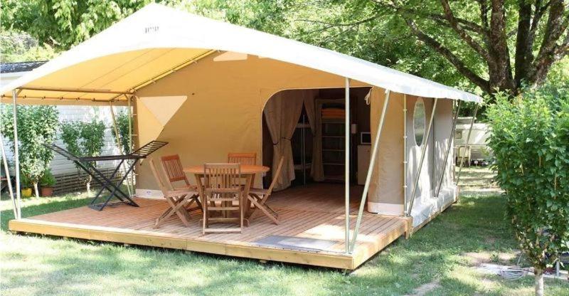 Camping Les Peupliers Vendays-Montalivet Exterior foto